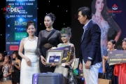 Bệnh viện An Việt trao tặng 20 suất quà chăm sóc sức khỏe cho 20 "siêu mẫu nhí" trong Đêm Chung Kết Siêu Mẫu Nhí Việt Nam Toàn Cầu 2024