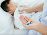 Hệ lụy từ việc tự ý sử dụng thuốc kháng sinh: Lợi bất cập hại