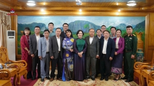 Bệnh Viện Đa Khoa An Việt Tham Gia Chương Trình Thăm Chúc Tết Và Dâng Hương Đội Quy Tập Tại Lào