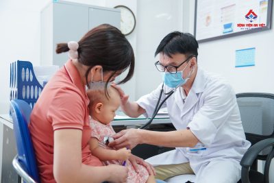 Tại Sao Cha Mẹ Thường Phải Lui Tới Các Phòng Khám Nhi?