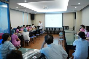 Medical conference in An Viet