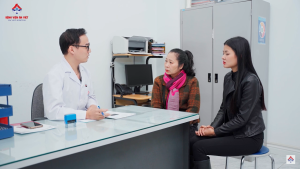 Cảnh giác với ra huyết âm đạo sau mãn kinh