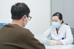 Hurry to go to the doctor because I lost my voice after Tet