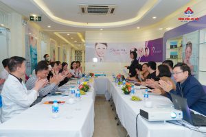 Đánh giá chất lượng bệnh viện và khảo sát sự hài lòng người bệnh, nhân viên y tế năm 2022