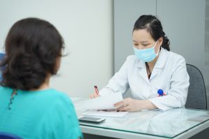 What is acute tonsillitis?