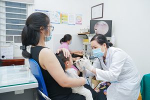 Sore throat in children – Signs and ways to prevent during the change of seasons