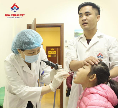 NGƯỜI MẸ TRẺ CHIA SẺ KINH NGHIỆM CẮT AMIDAN CHO CON SAU NHIỀU LẦN TRÌ HOÃN