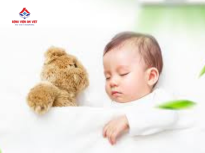 Trẻ bị viêm phế quản nằm điều hòa được không?