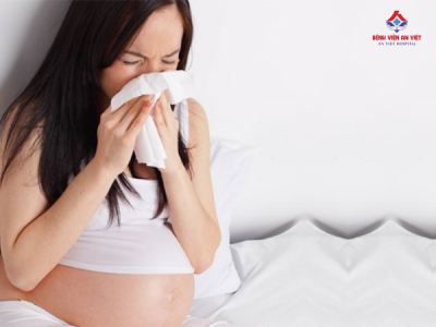 Mang thai bị cúm rất nguy hiểm: Mẹ bầu nhớ nắm kỹ 5 điều sau đây