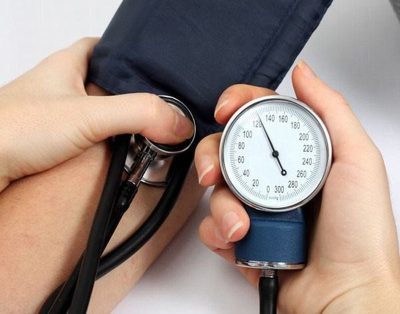 Những dấu hiệu cảnh báo tình trạng huyết áp thấp