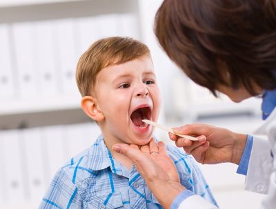 Viêm thanh quản ở trẻ vào mùa hè: Một số điều lưu ý