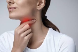 Viêm họng hạt là gì, triệu chứng thế nào?