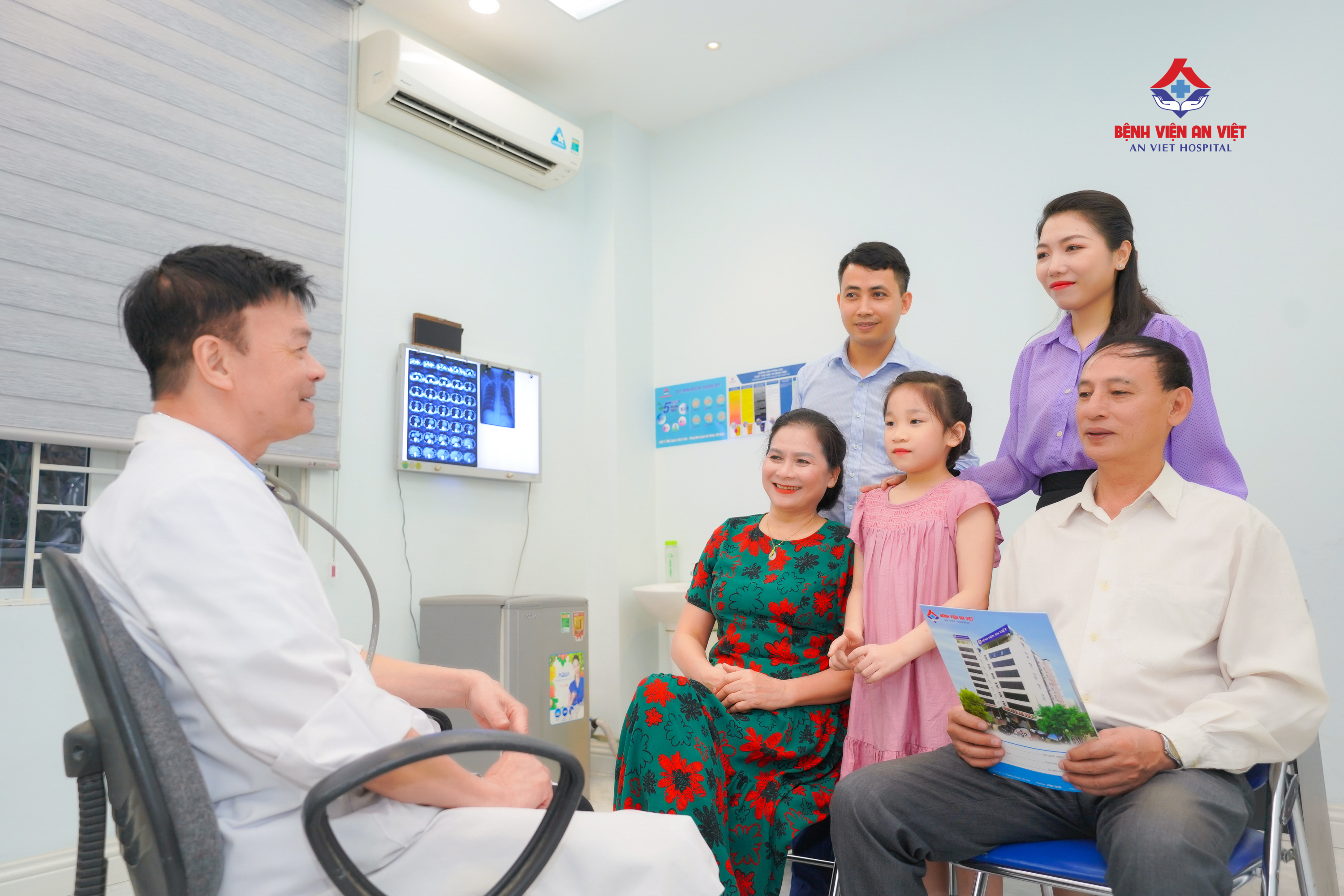 Khám sức khoẻ tổng quát có vai trò quan trọng đối với tất cả mọi thành viên trong gia đình